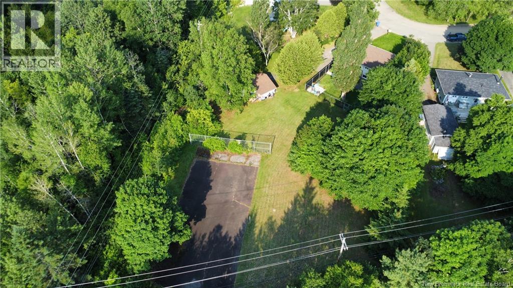 707 Parkwood Street - 33