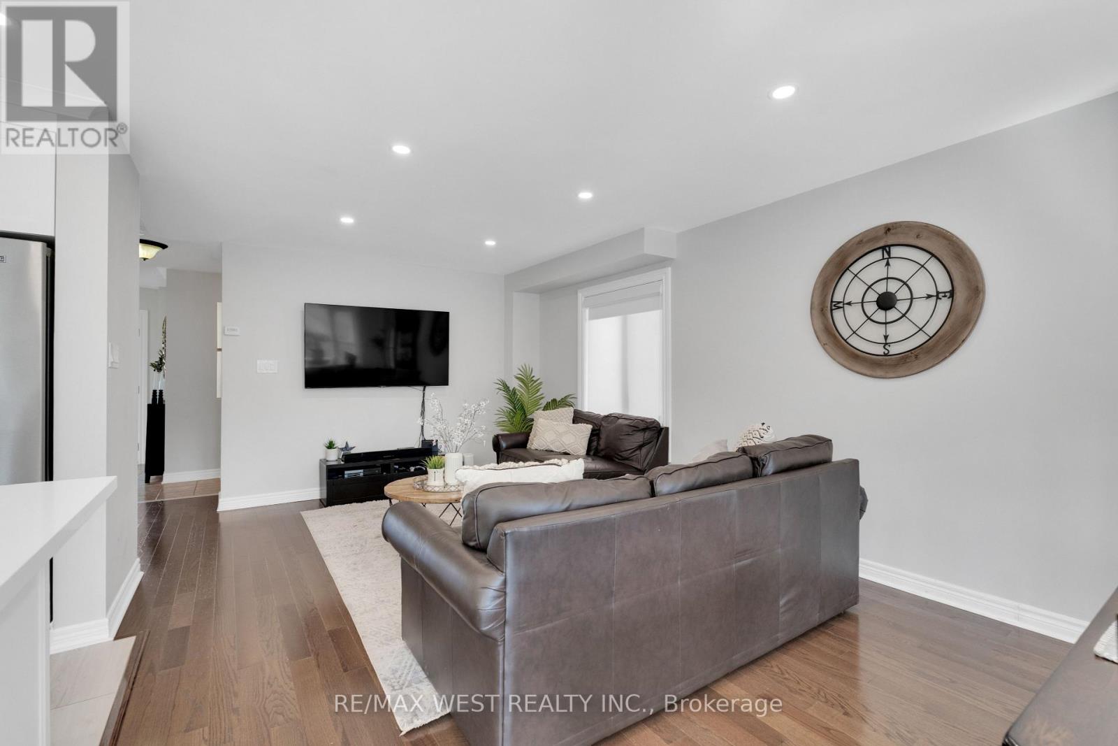 312 ELLWOOD DRIVE W - 10