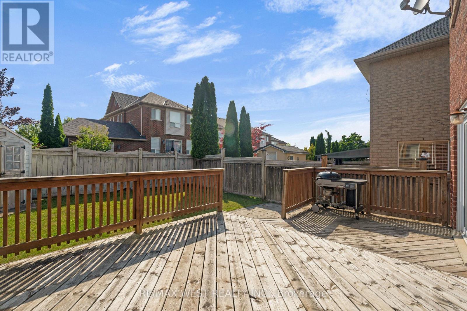 312 ELLWOOD DRIVE W - 31