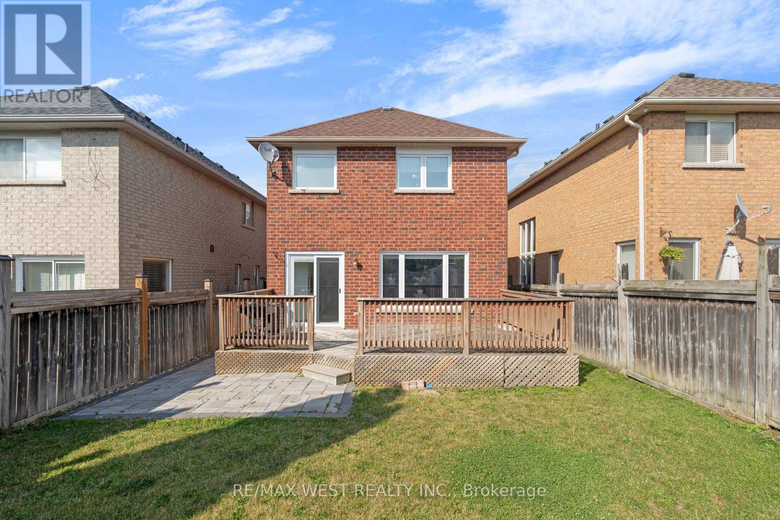 312 ELLWOOD DRIVE W - 33