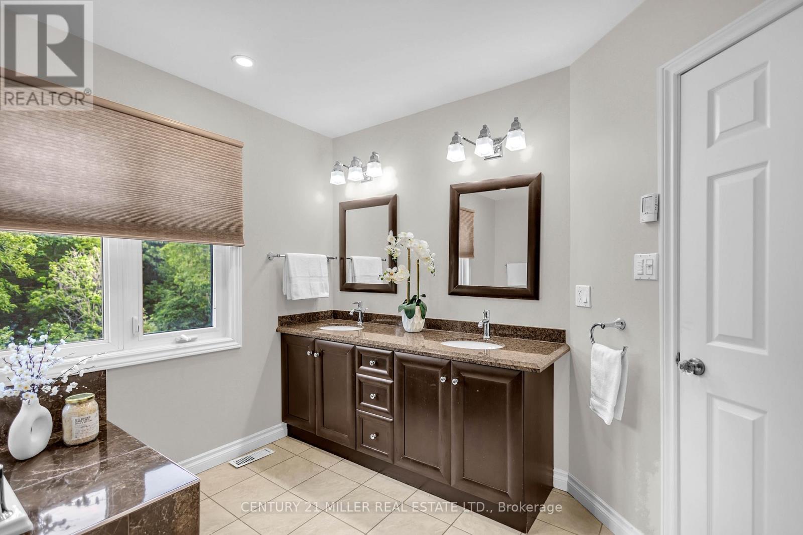 1398 WINTERBERRY DRIVE - 27