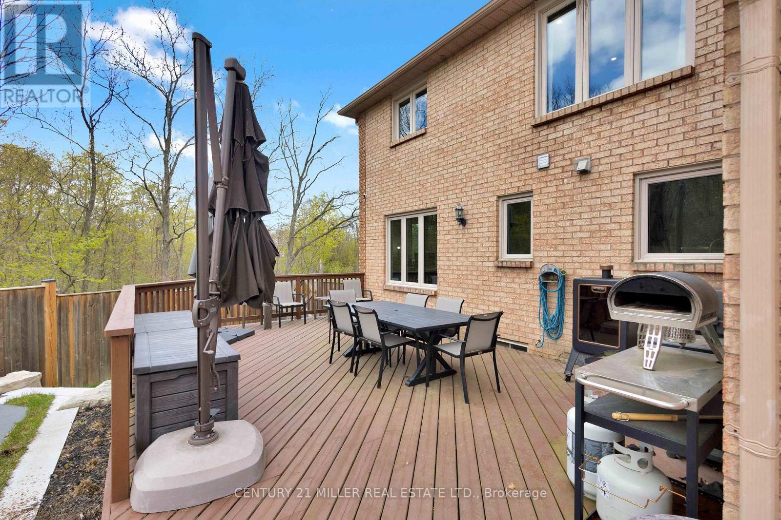1398 WINTERBERRY DRIVE - 39