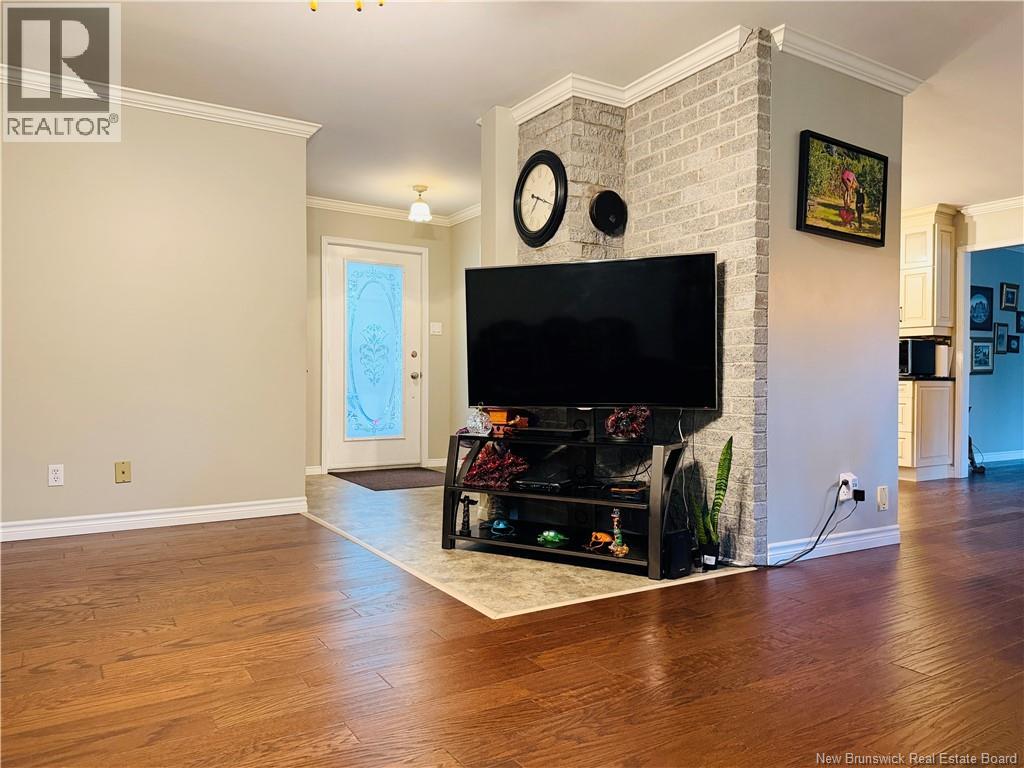 45 Jessiman Boulevard - Image 13