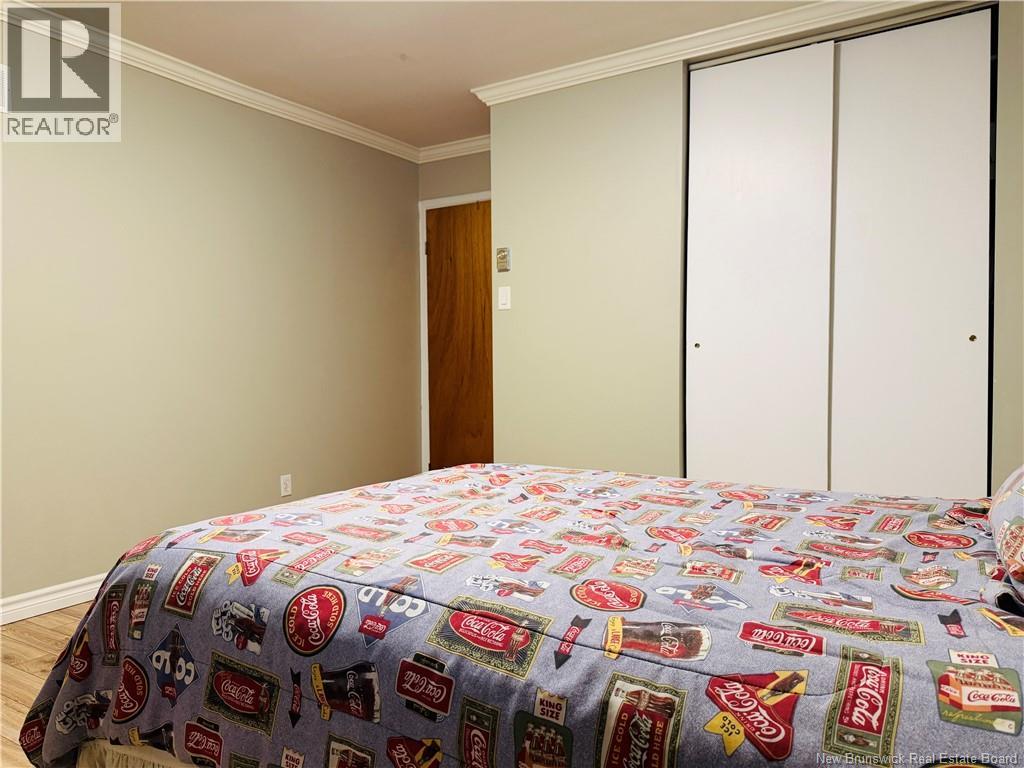 45 Jessiman Boulevard - Image 20
