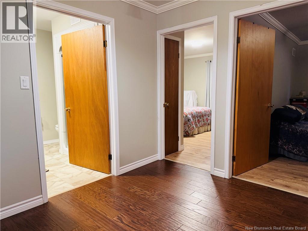 45 Jessiman Boulevard - Image 21
