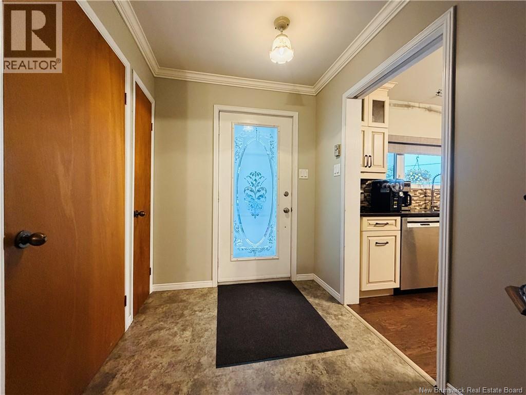 45 Jessiman Boulevard - Image 4