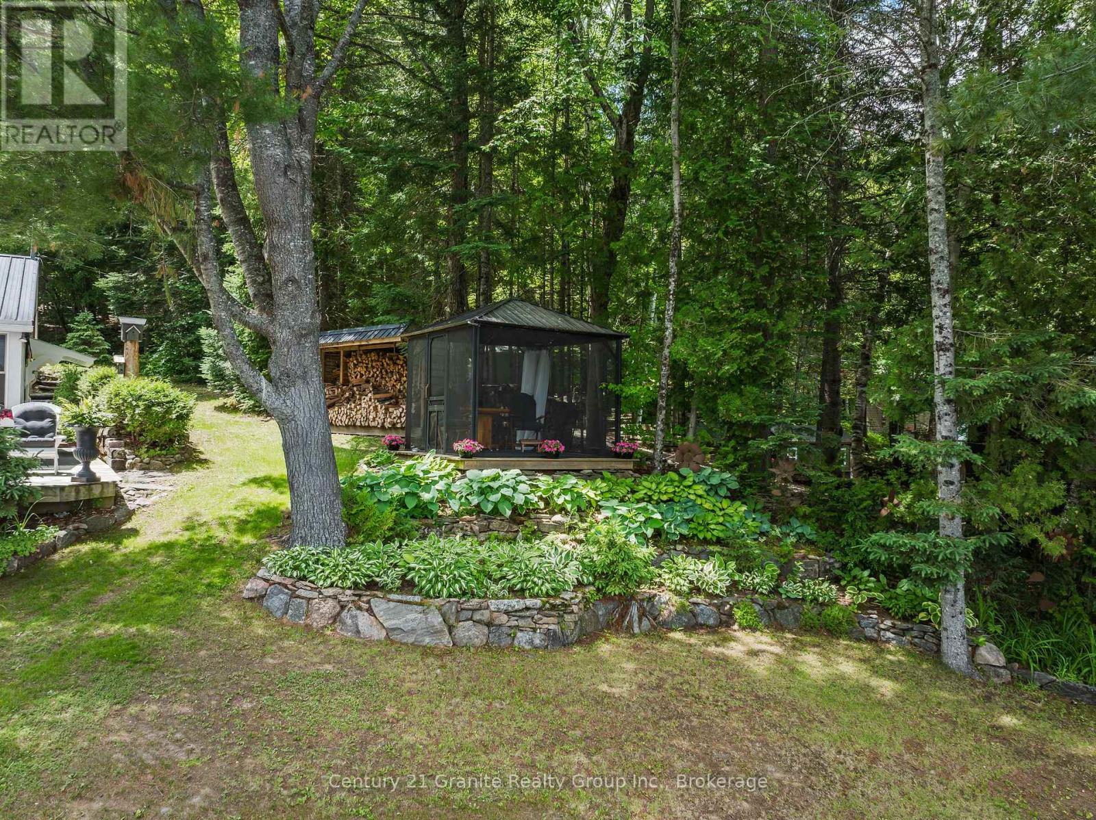 1528 DIGNAN ROAD - 36