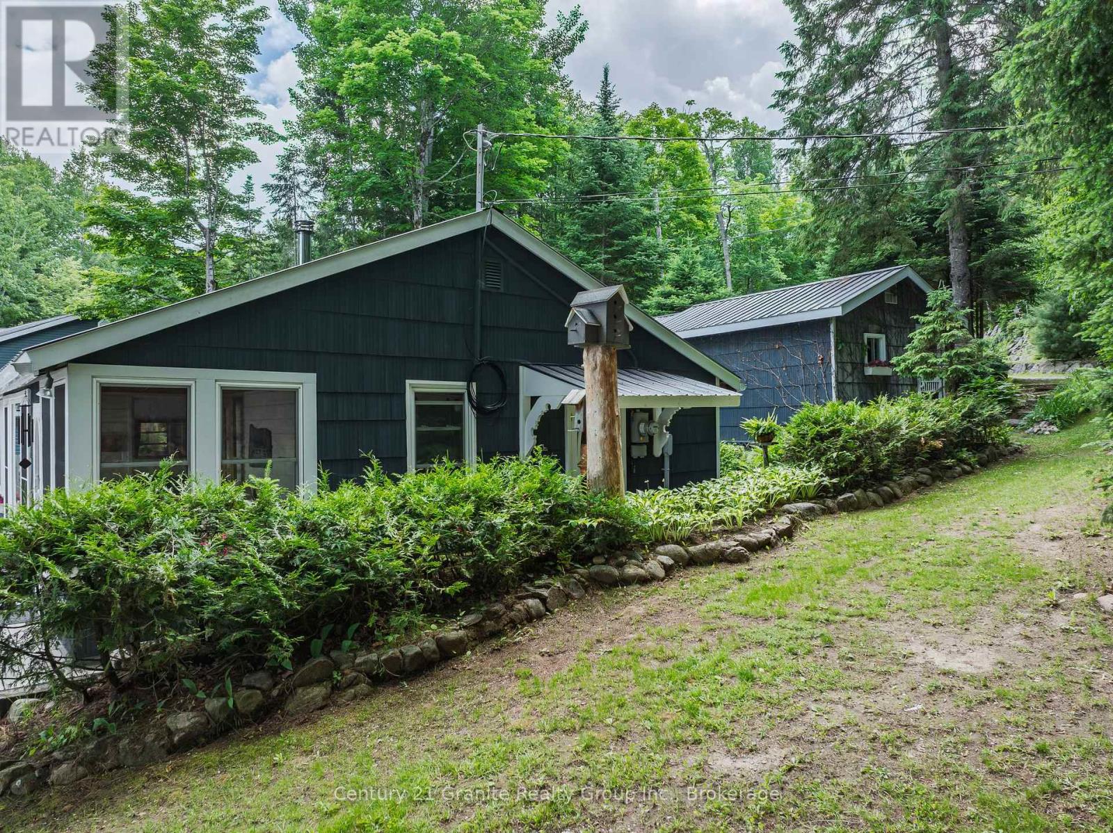 1528 DIGNAN ROAD - 33