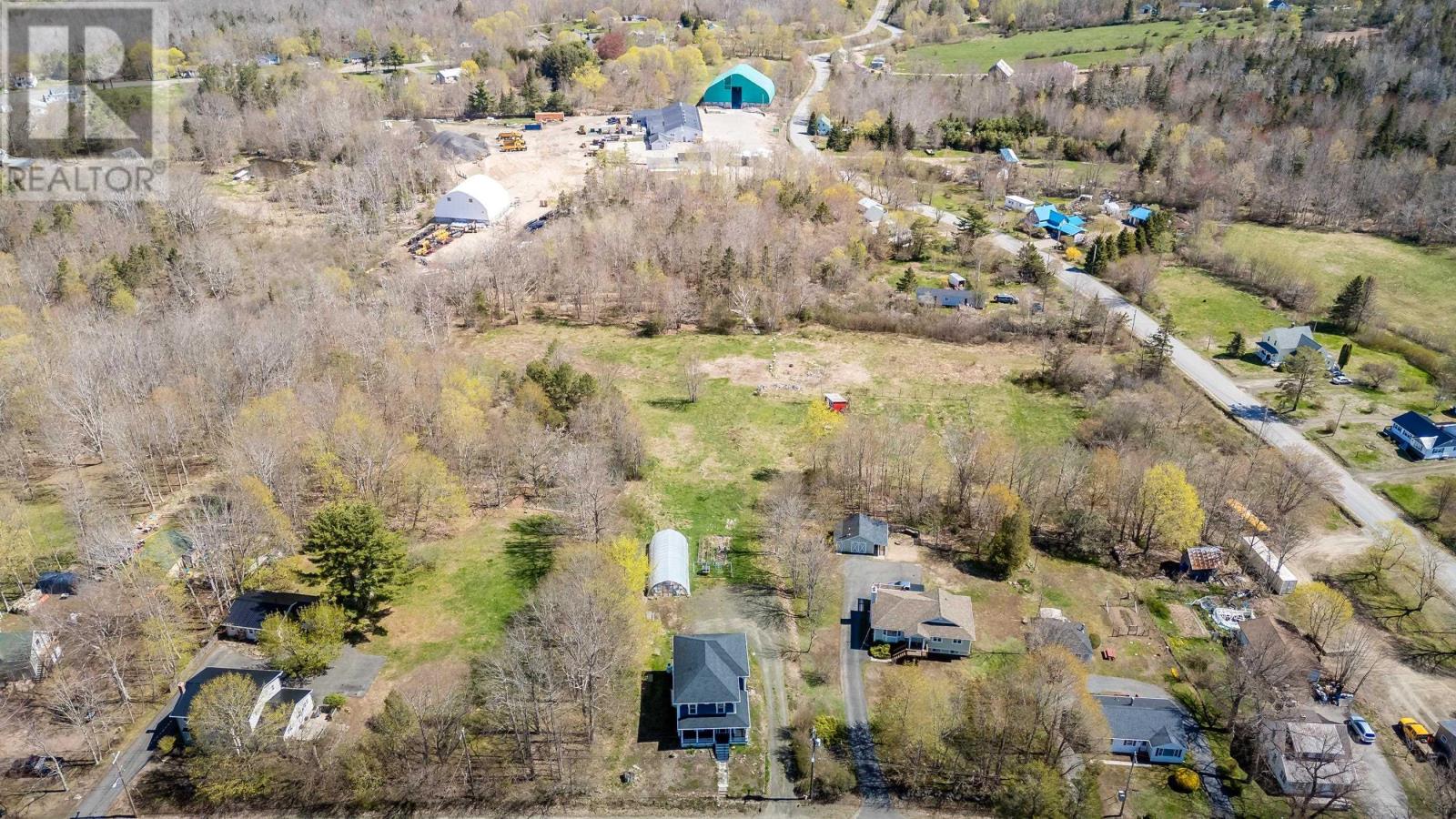 9640 Highway 8 - 29