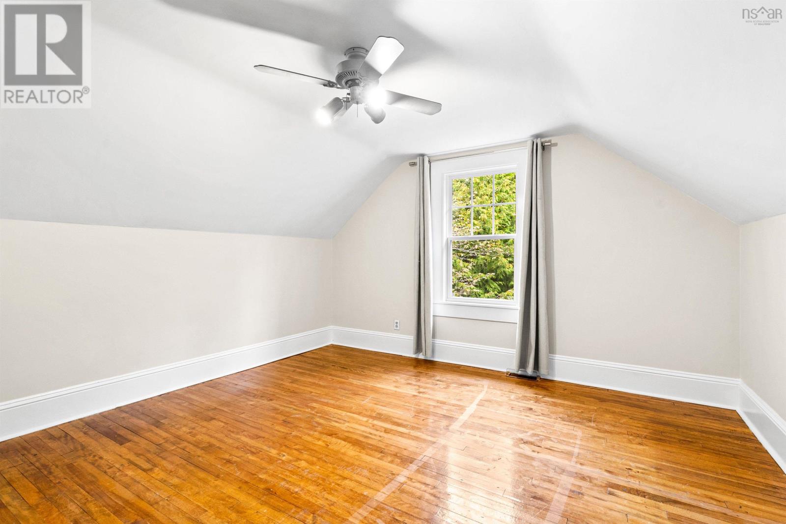 5791 Southwood Drive - 25