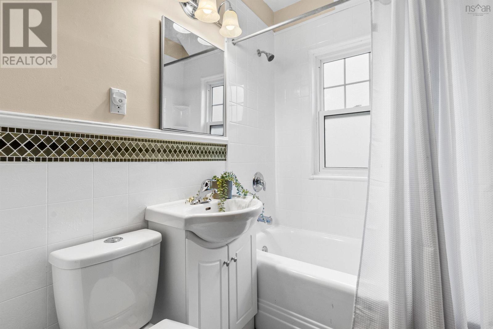 5791 Southwood Drive - 21