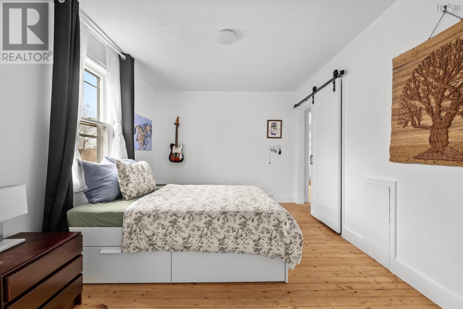 3 Scotsburn Avenue - 16
