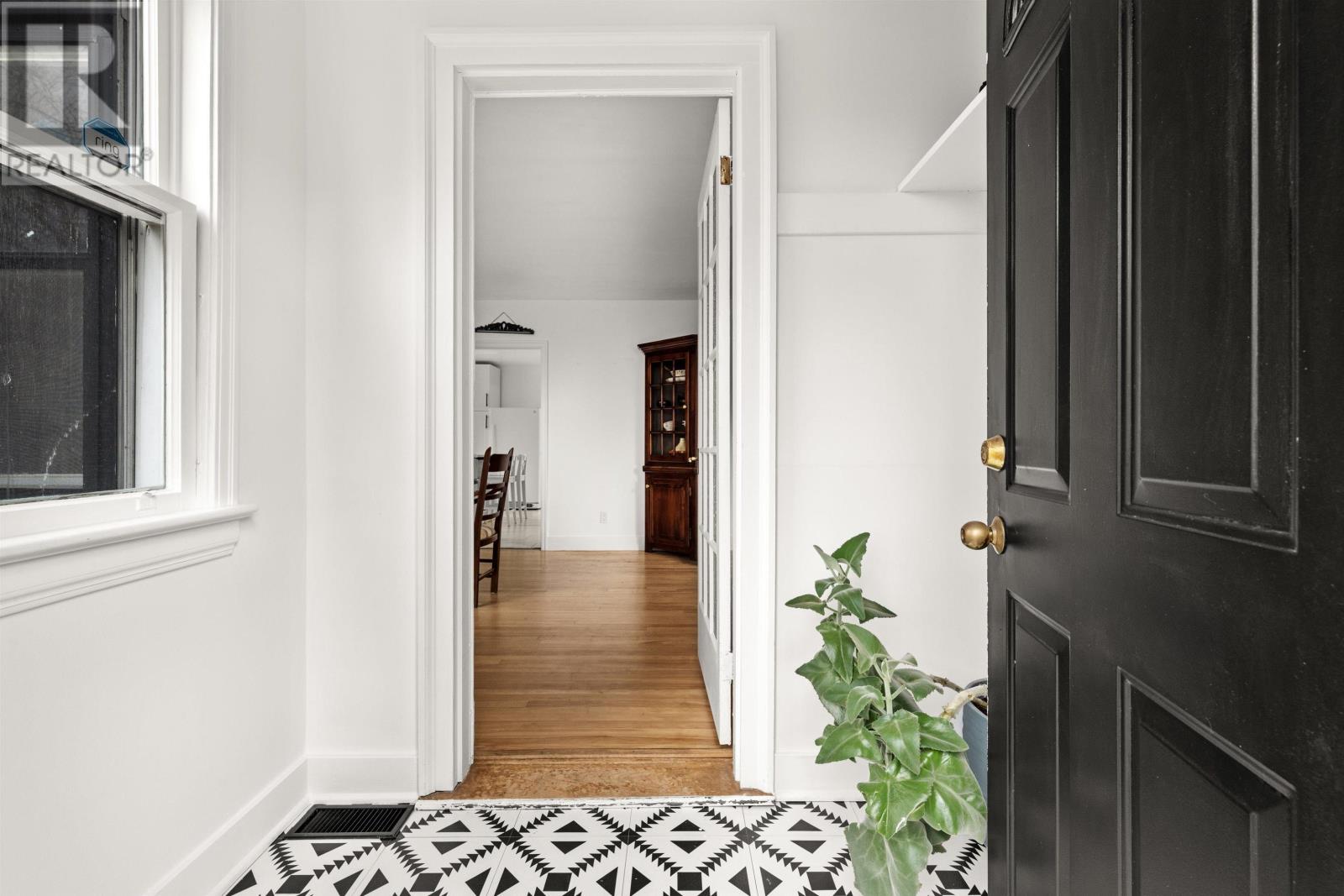 3 Scotsburn Avenue - 3