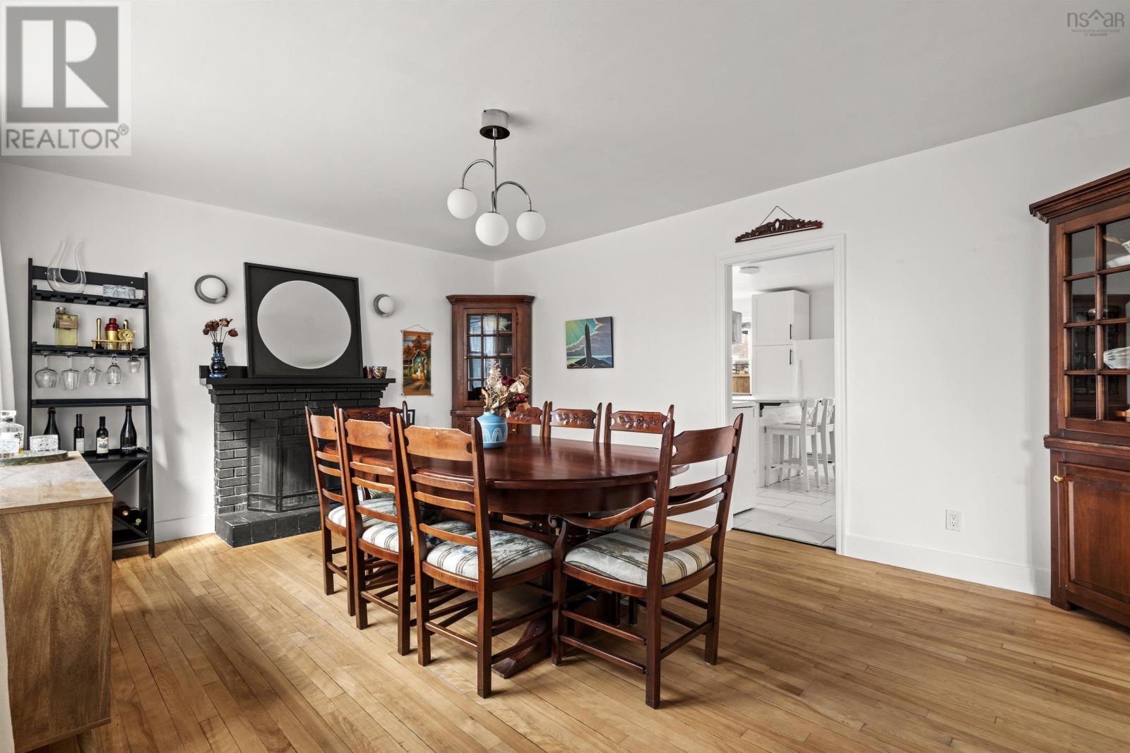 3 Scotsburn Avenue - 9