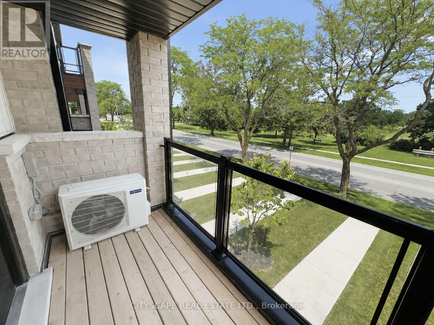 34 SIDNEY ROSE COMMON - 16