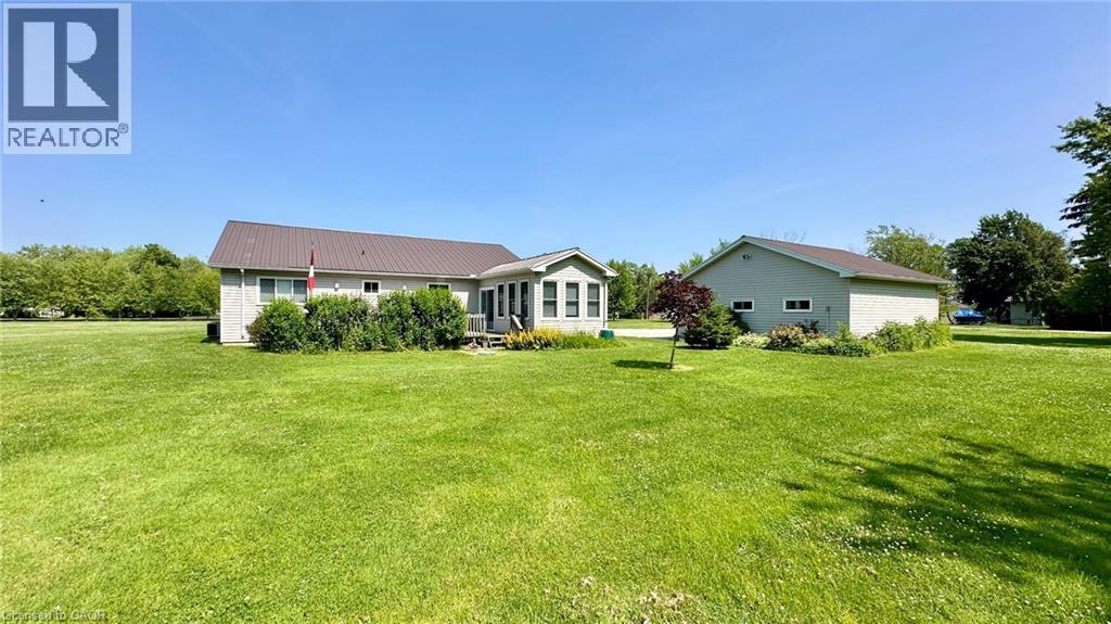 5-bedroom home for sale at 418 LAKESHORE Road, Selkirk ON · photo 10 of 41