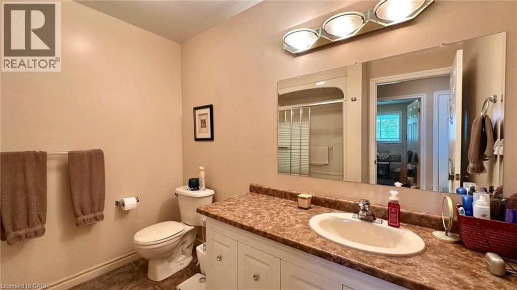 5-bedroom home for sale at 418 LAKESHORE Road, Selkirk ON · photo 28 of 41