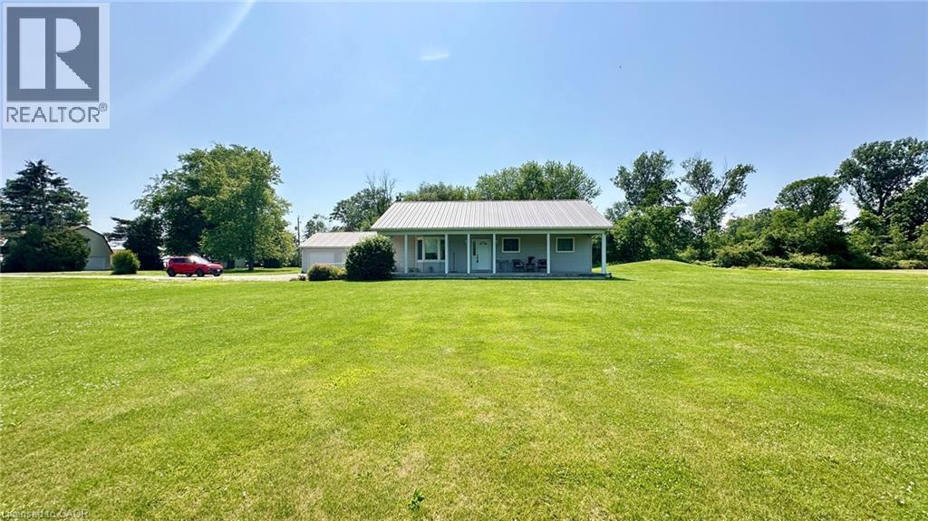 5-bedroom home for sale at 418 LAKESHORE Road, Selkirk ON · photo 4 of 41