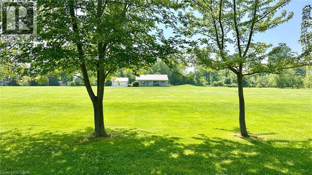 5-bedroom home for sale at 418 LAKESHORE Road, Selkirk ON · photo 5 of 41
