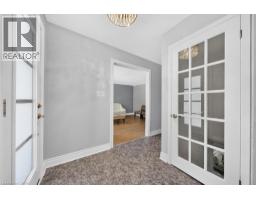 Living room - 662 Montego Crescent, Burlington, ON L7N2Z1 Photo 10