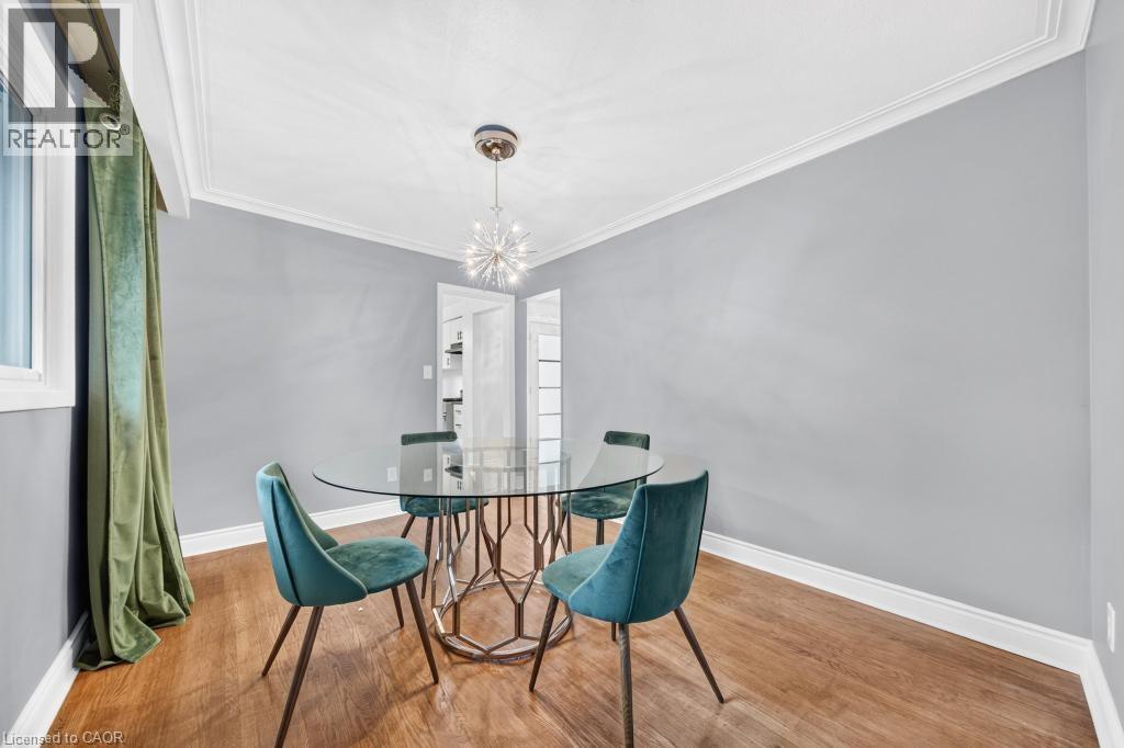 662 MONTEGO Crescent - Image 19