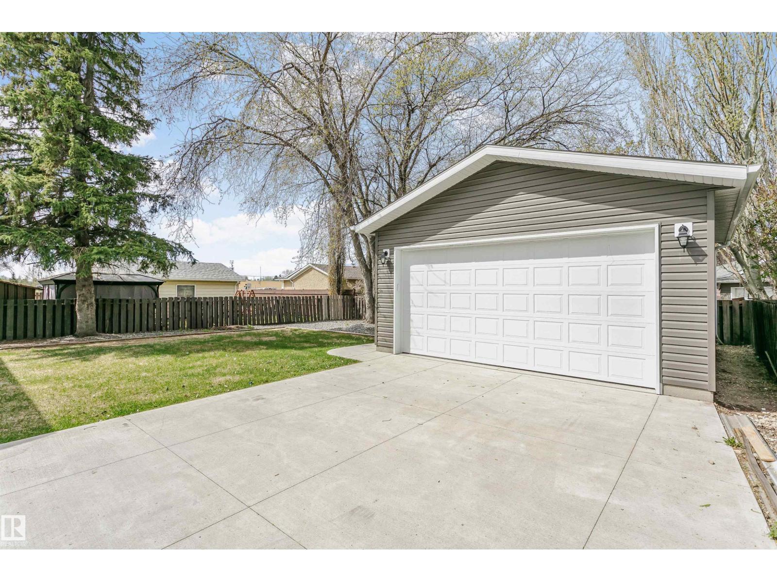 6612 182 ST NW - 46