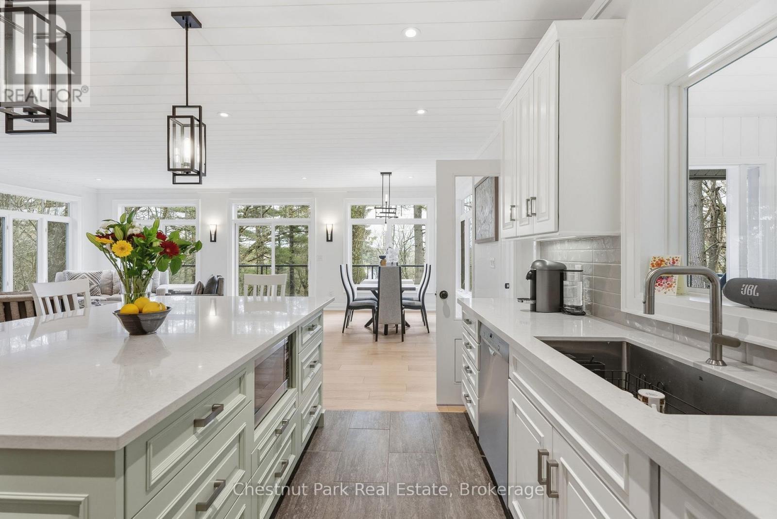 30 STEPHEN ROAD - 6