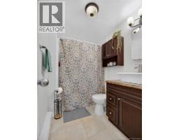 1 Peridot, Moncton, NB E1H3E4 Photo 15