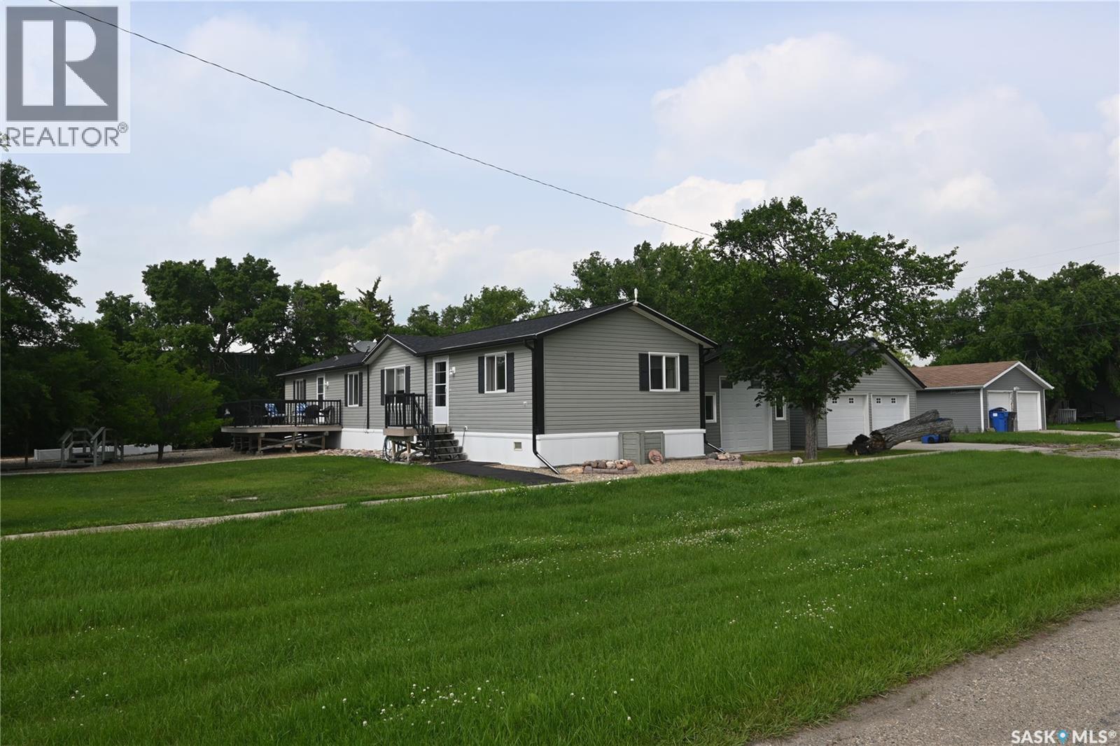 400 Main STREET - 5