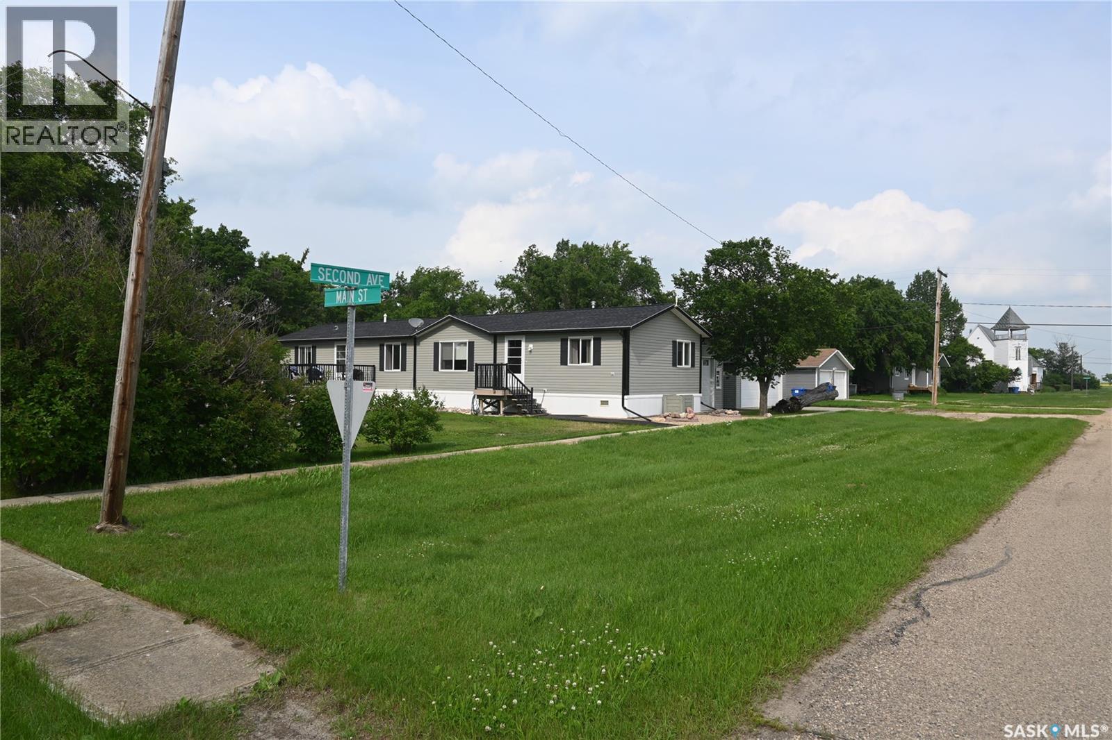 400 Main STREET - 8