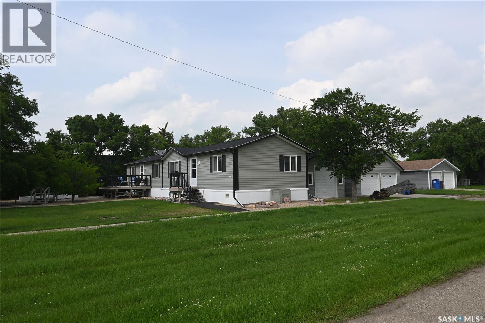 400 Main STREET - 4