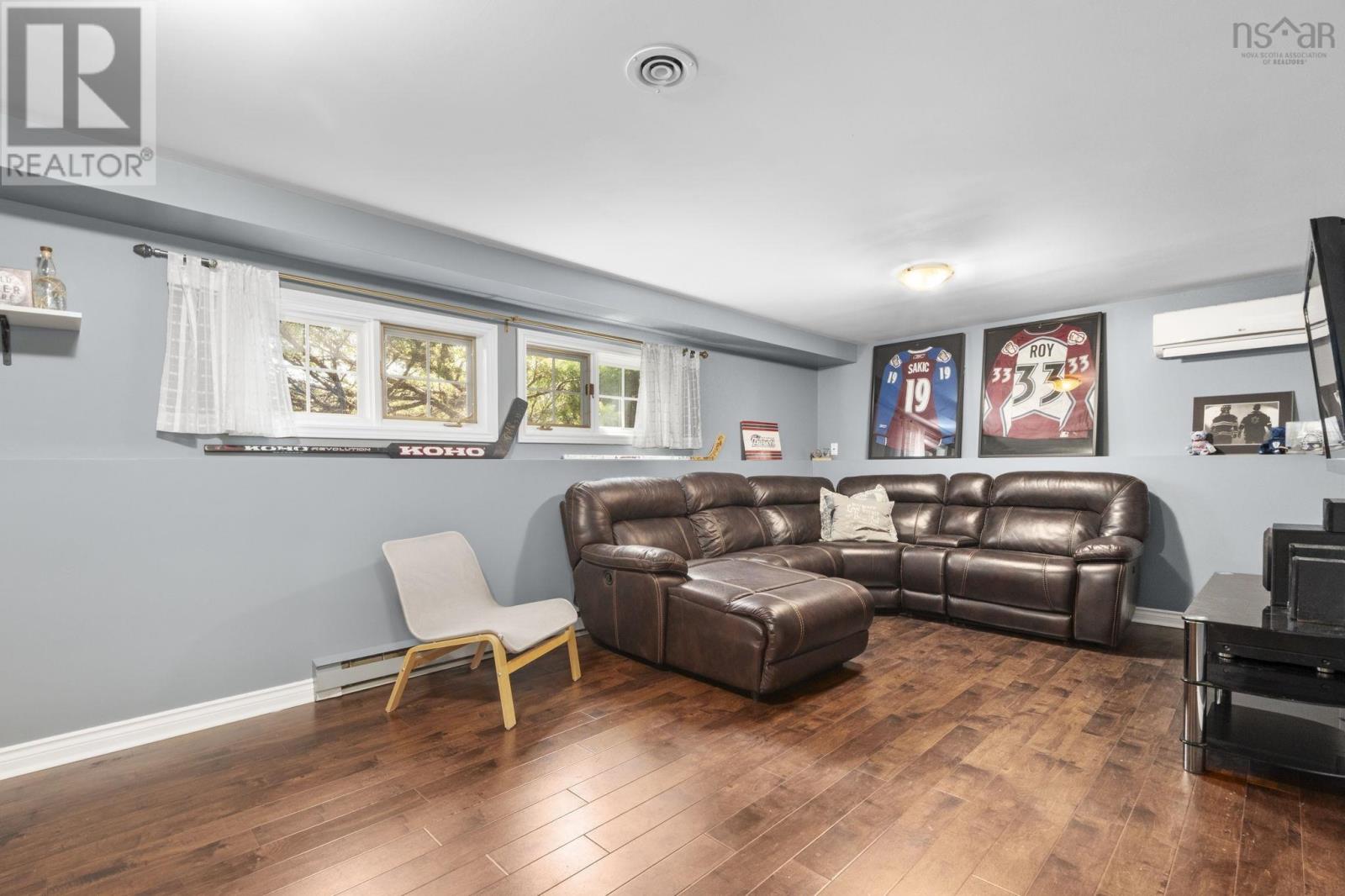 2 Woods Court - 30