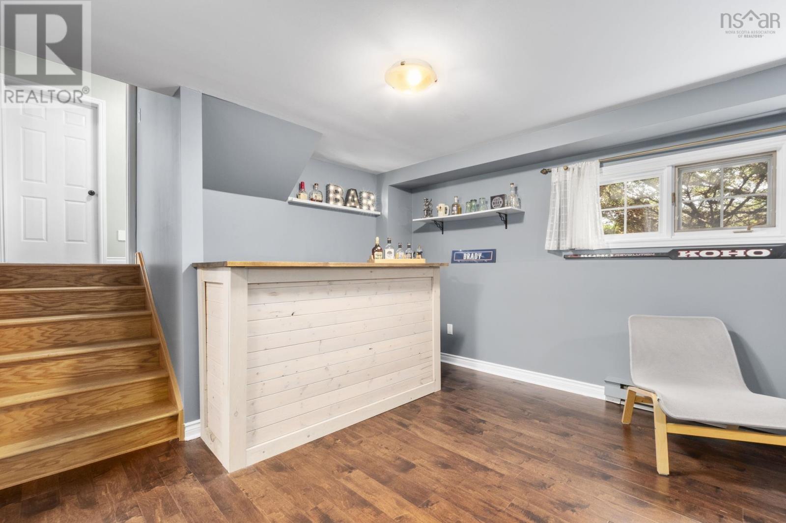 2 Woods Court - 32