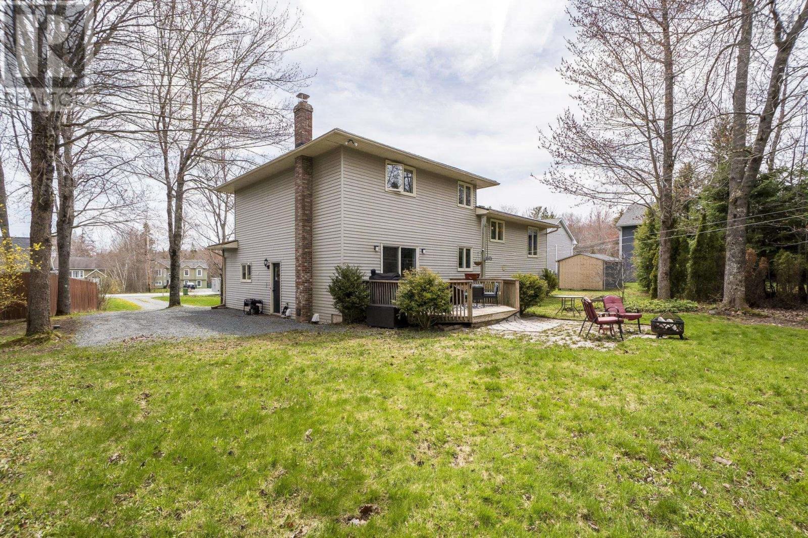 2 Woods Court - 45