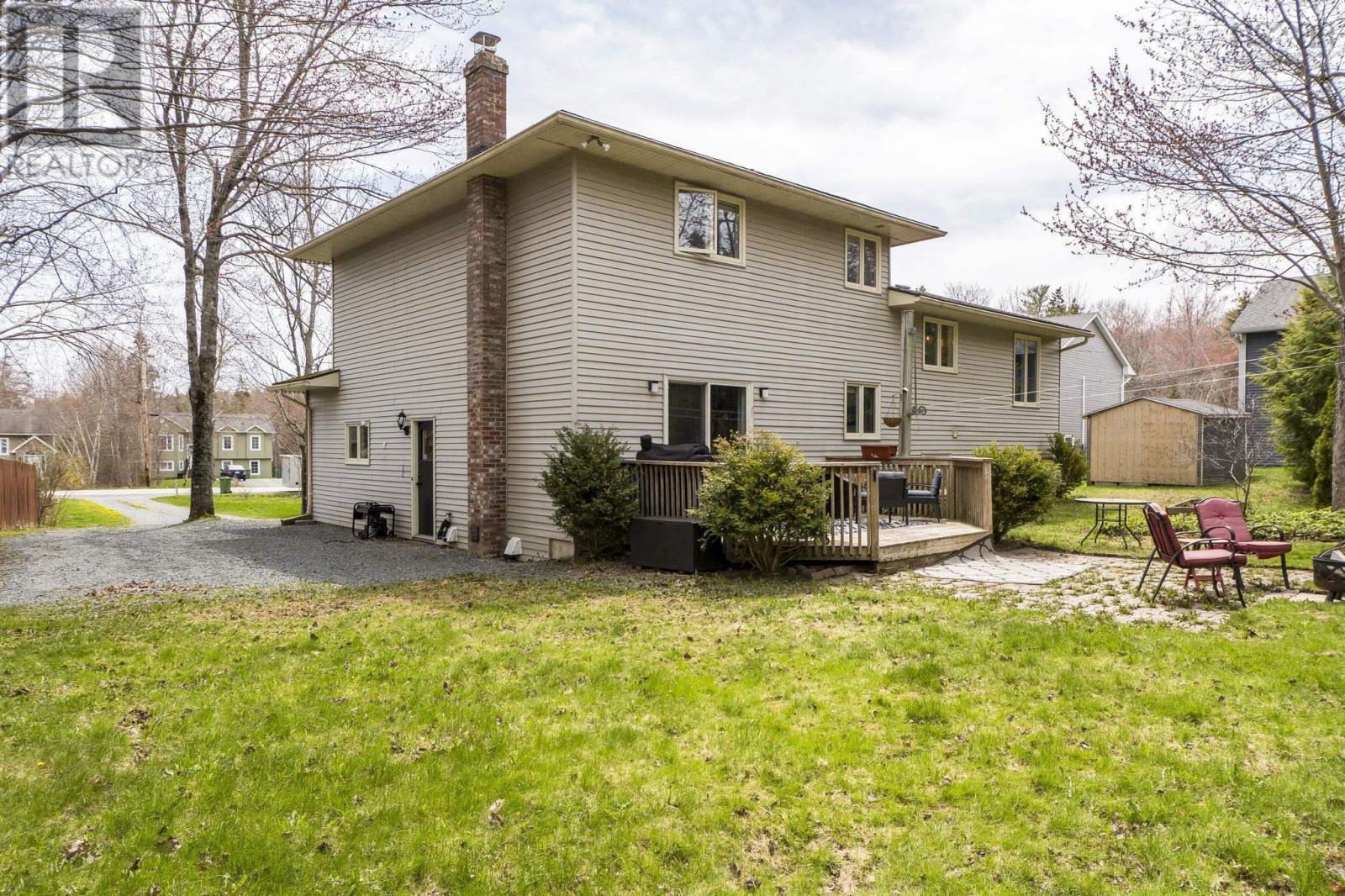 2 Woods Court - 46