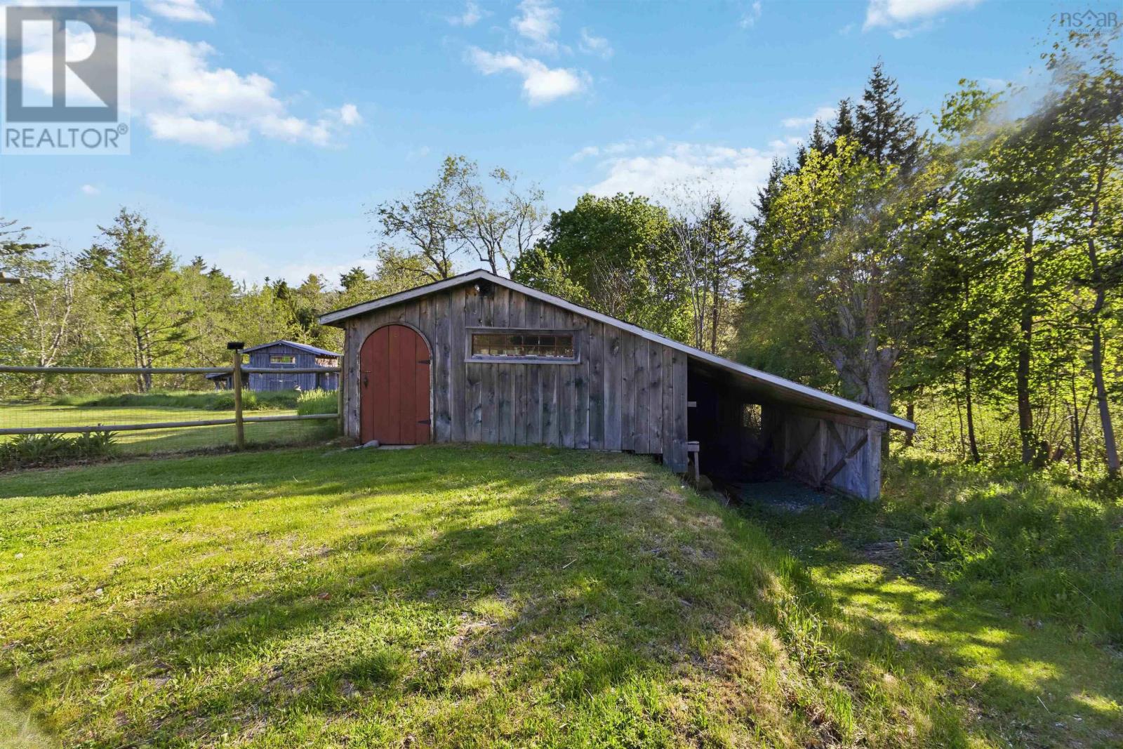 105 Medway River Road - 36