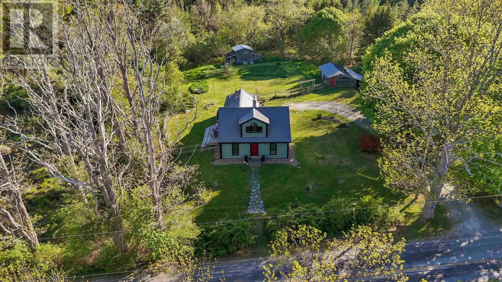 105 Medway River Road - 2