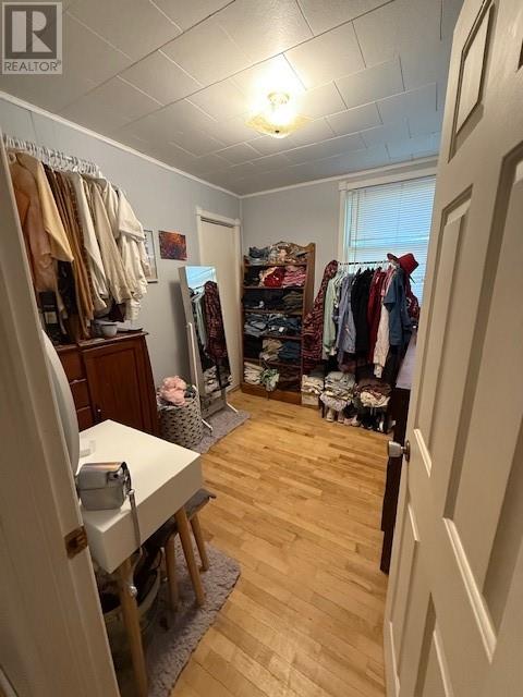 13 Campbell Street W - 20