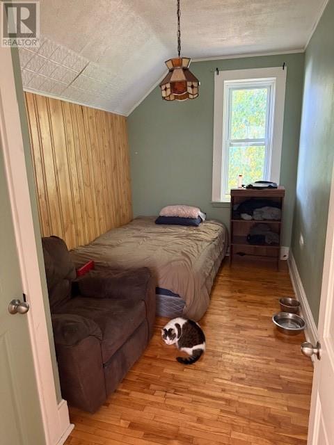 13 Campbell Street W - 27