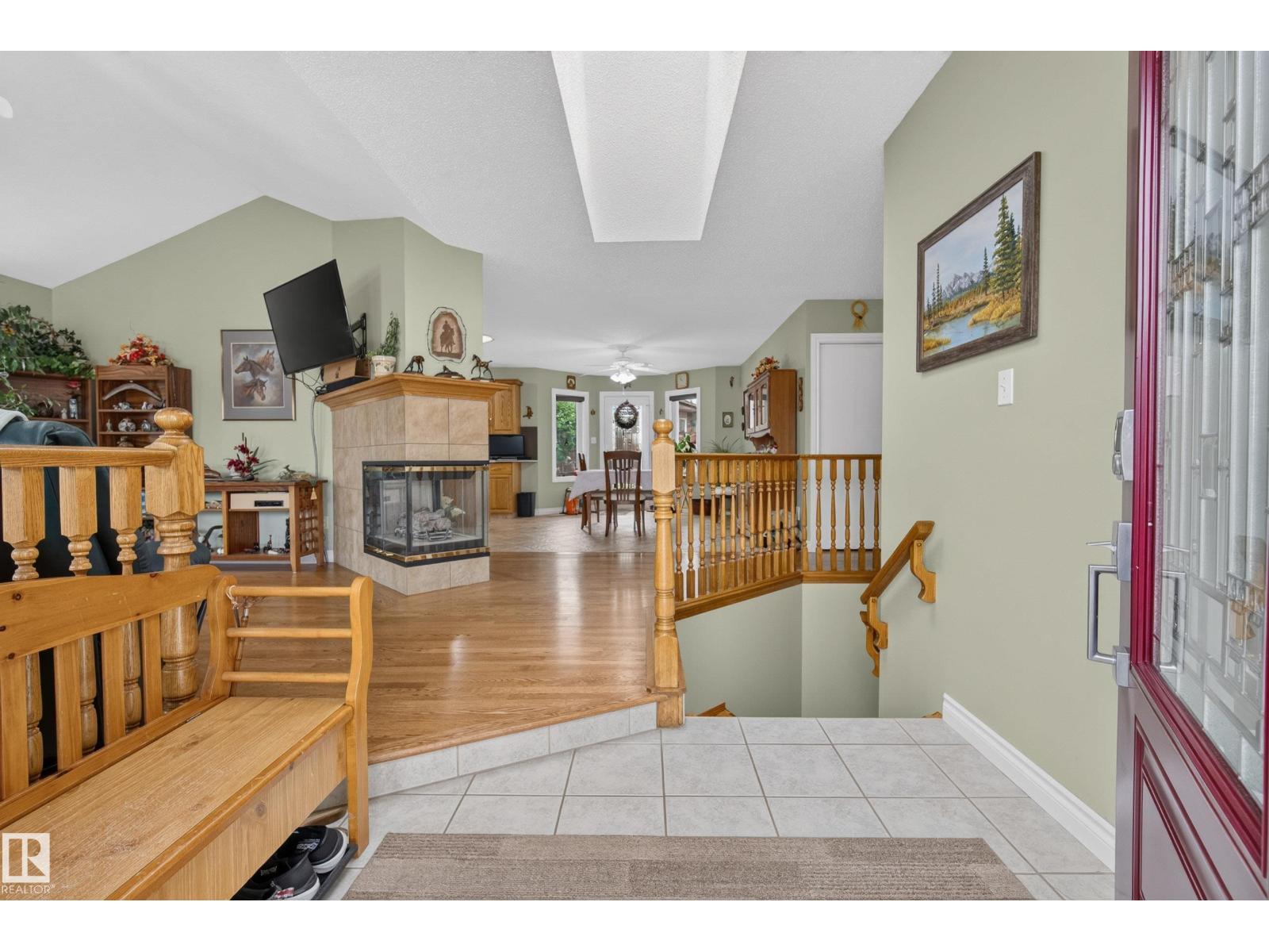 140 CALICO DR — photo 23