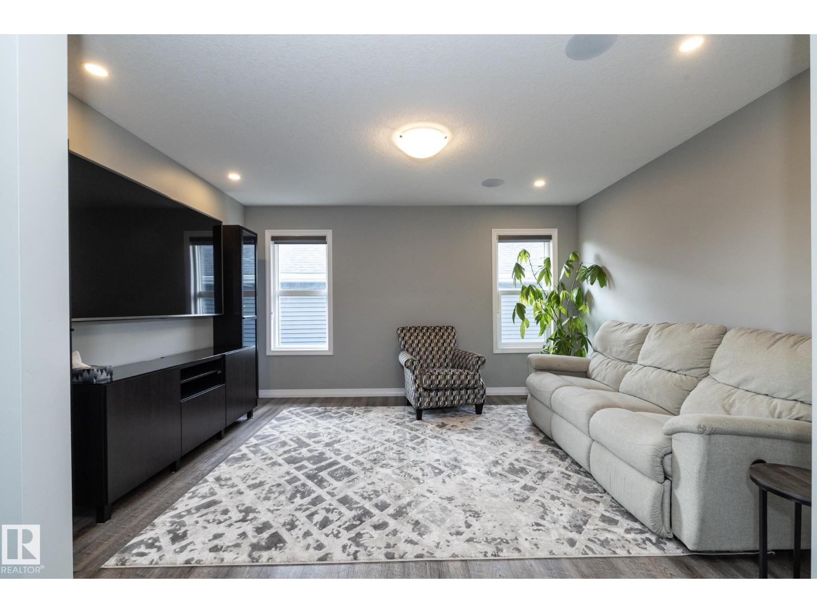 923 MCCONACHIE BV NW — photo 19