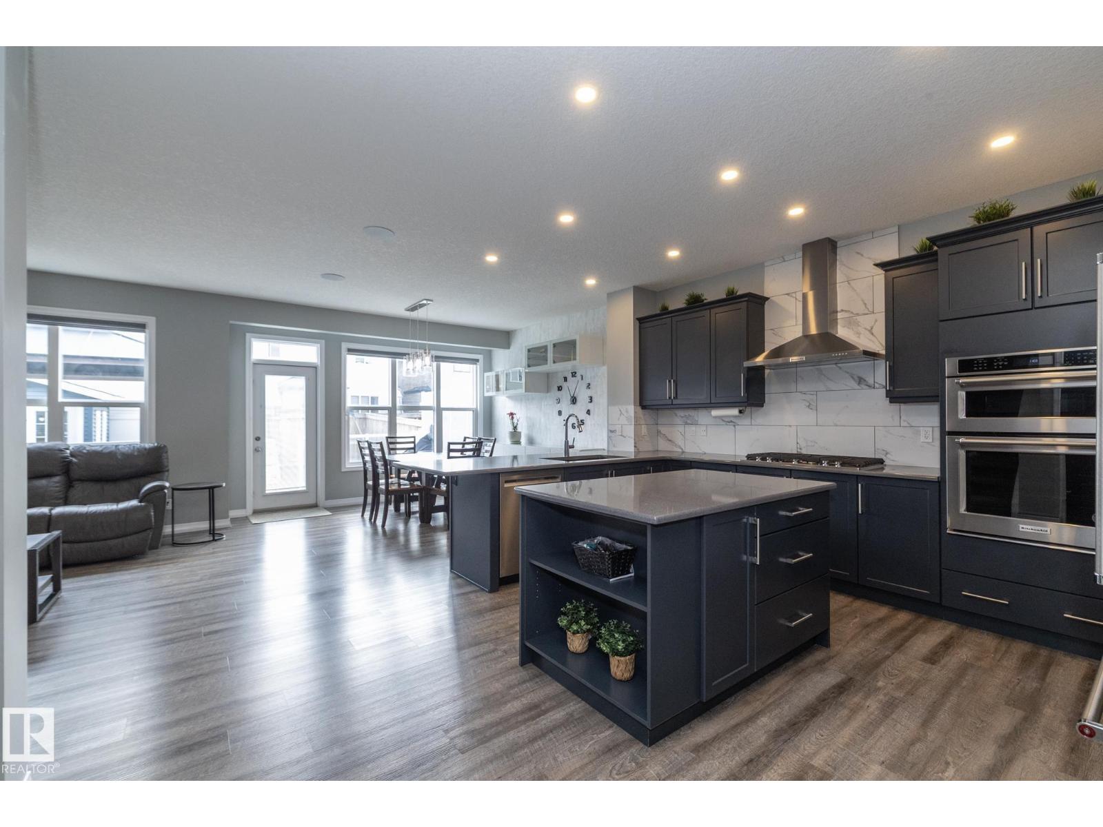 923 MCCONACHIE BV NW - photo 3