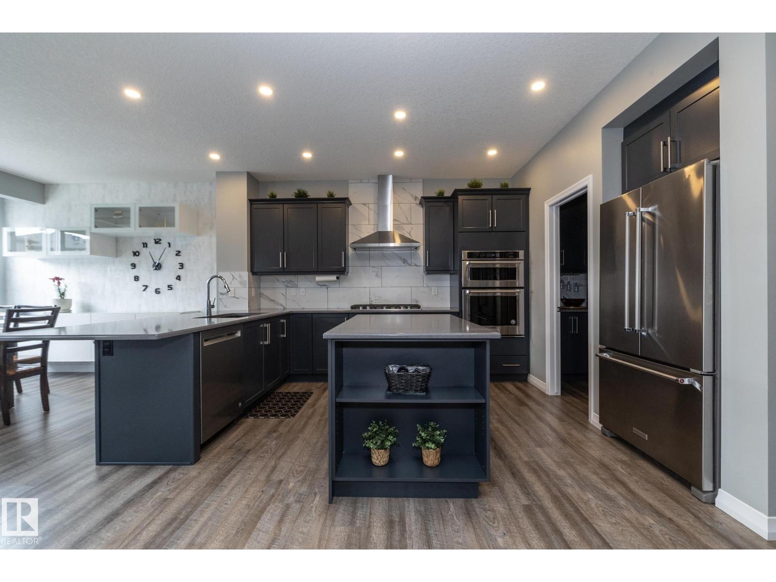 923 MCCONACHIE BV NW - photo 5