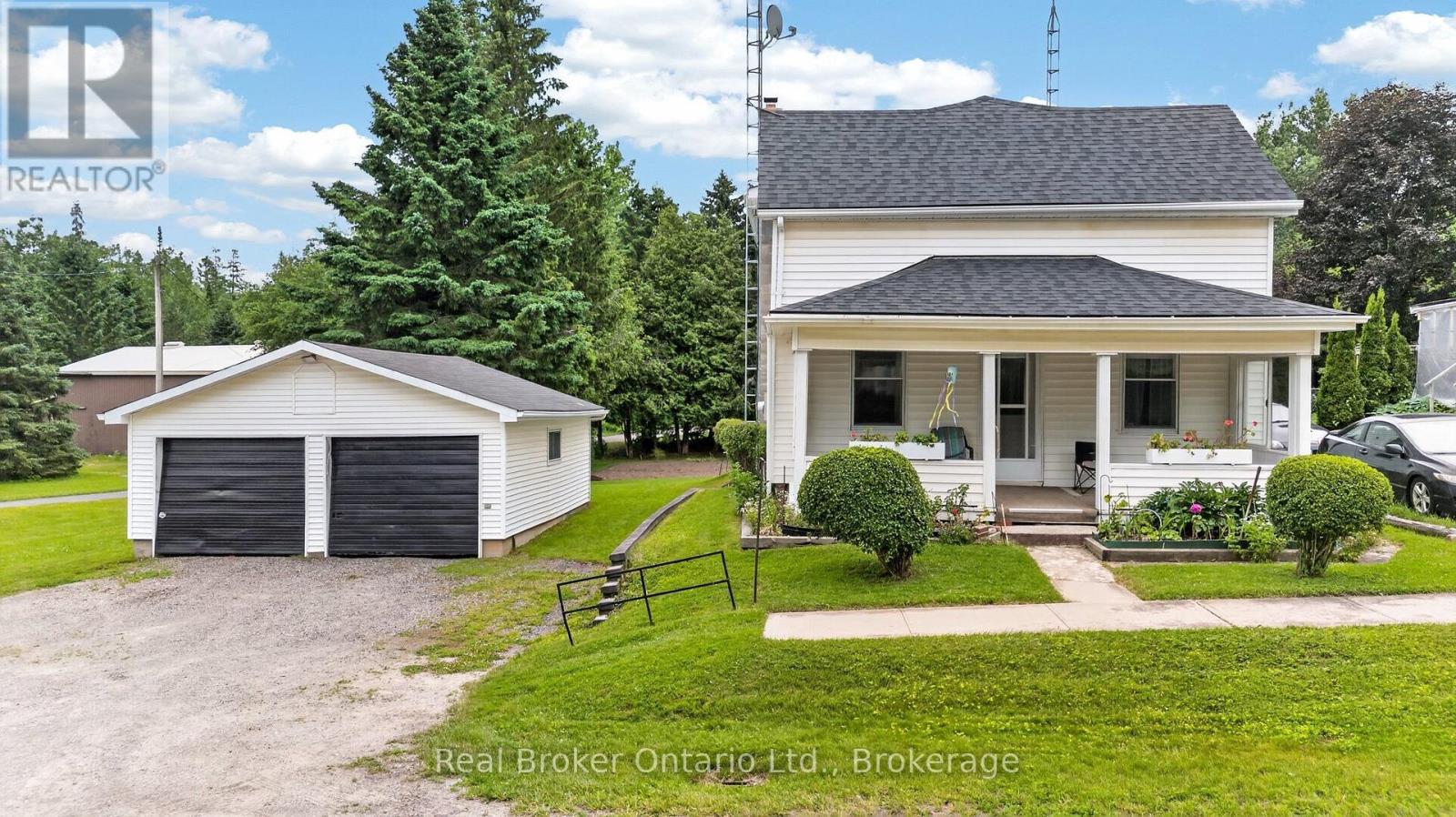 9033 ERIN GARAFRAXA TOWNLINE - 1