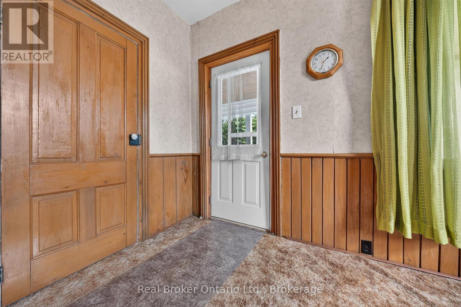 9033 ERIN GARAFRAXA TOWNLINE - 11