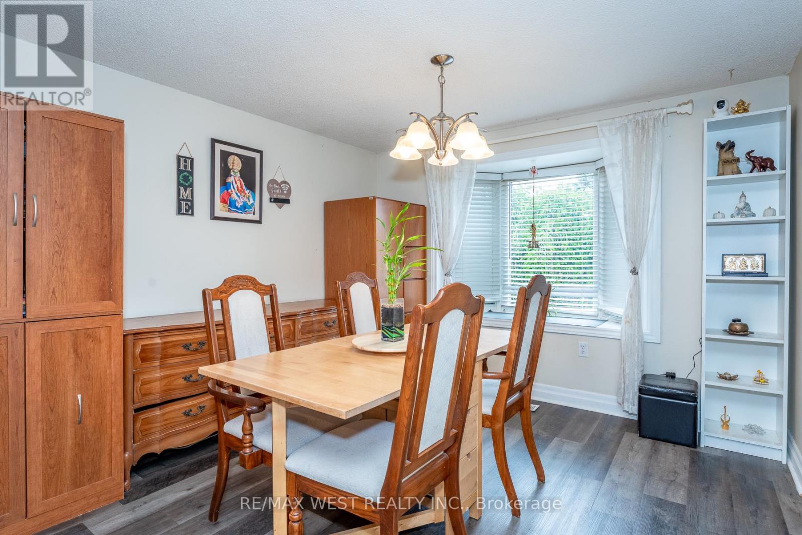 369 GALLOWAY BOULEVARD - 5