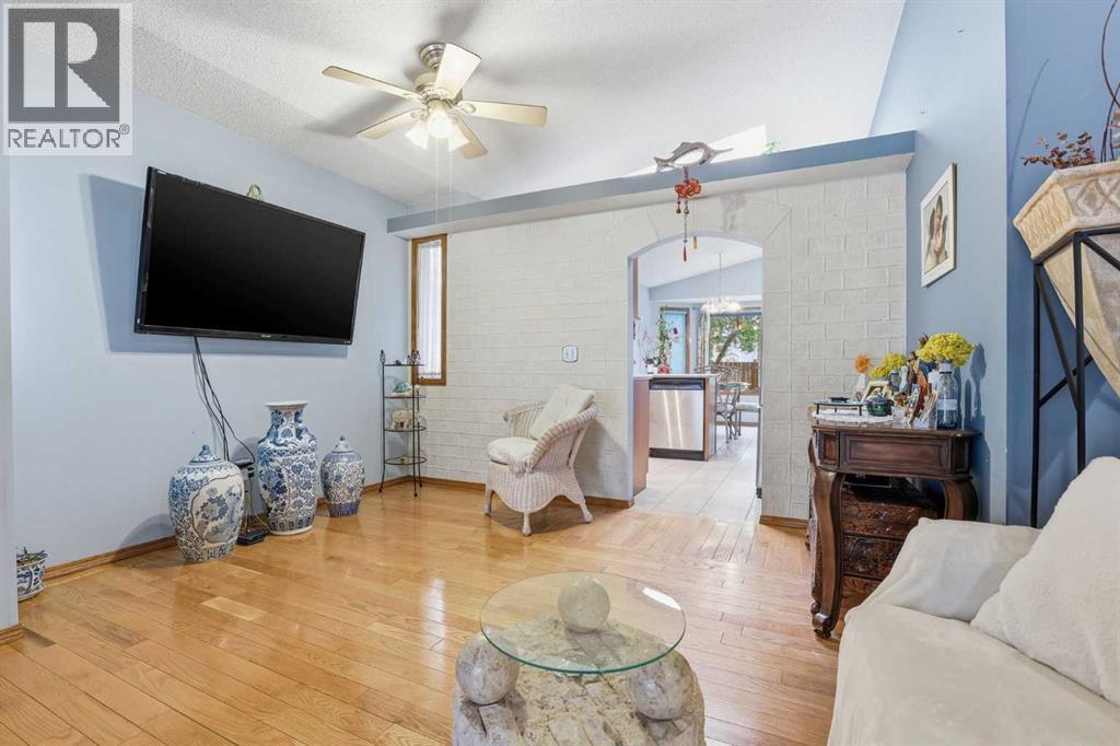 866 Applewood Drive SE - 5