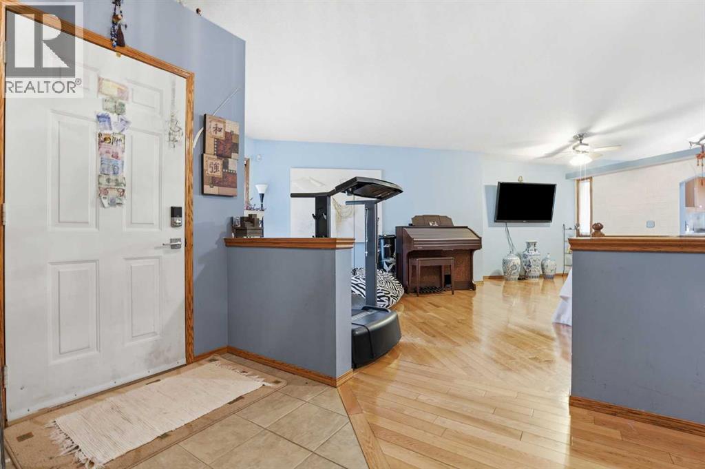 866 Applewood Drive SE - 4