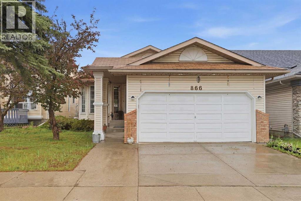 866 Applewood Drive SE - 1