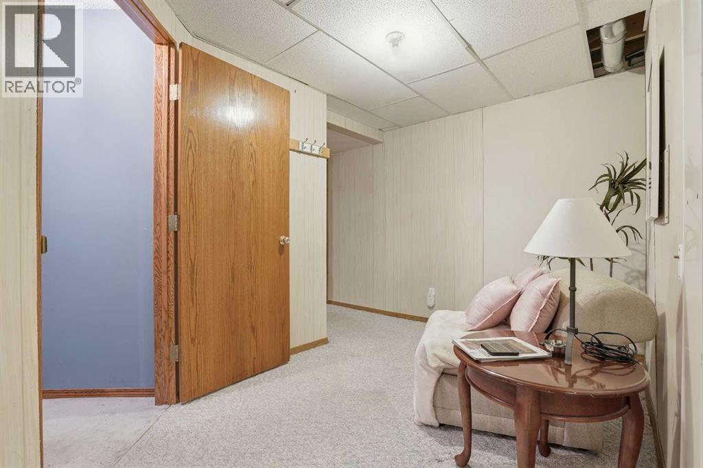 866 Applewood Drive SE - 36